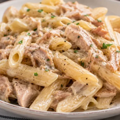 Thunfisch-Pasta – Schnelles Rezept in 15 Minuten (Cremig & Einfach) thunfisch pasta