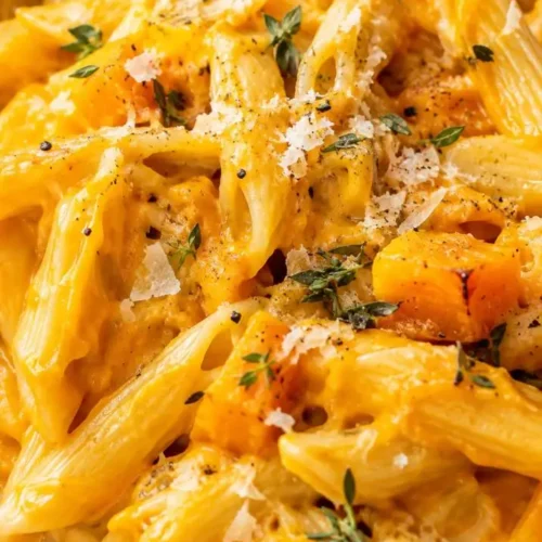 kurbis sauce pasta cremige